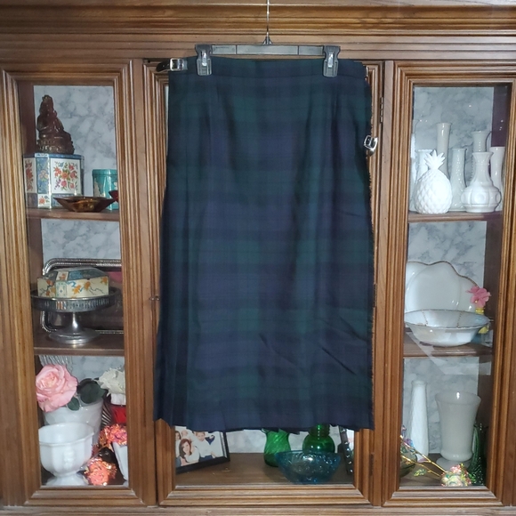 Vintage Wool Kilt - Picture 2 of 10